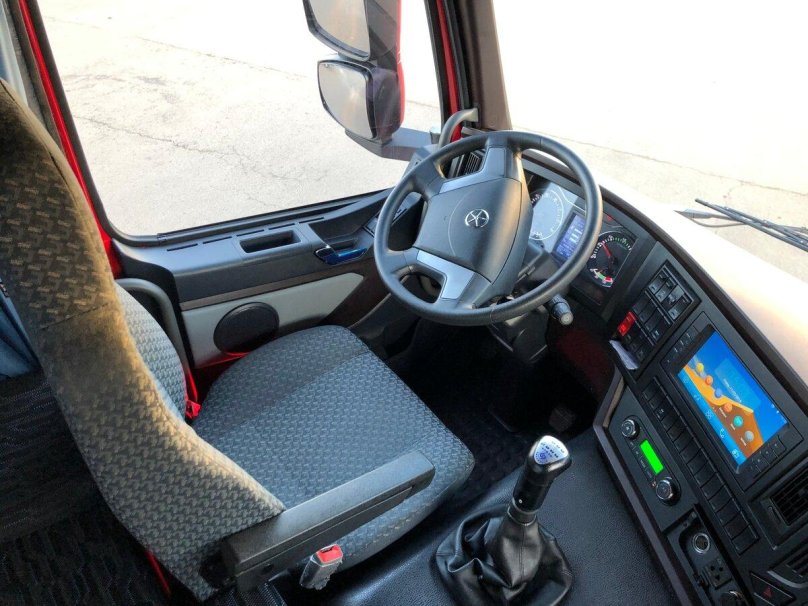 Dayun cgc4250 6x4 седельный тягач