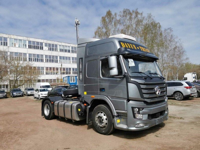 Dayun v9 тягач