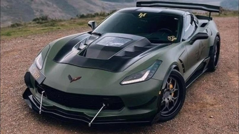 Шевроле Корвет c7