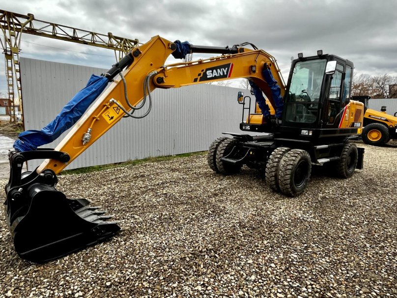 Экскаватор колесный sany sy65w