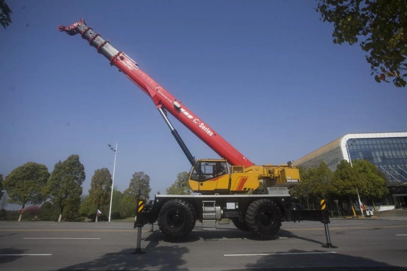 Кран 25т короткобазный