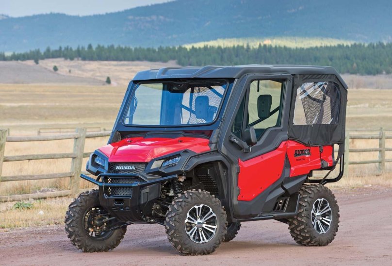 Honda Pioneer 1000