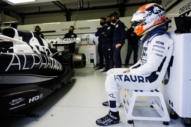 Болид формулы 1 из будущего