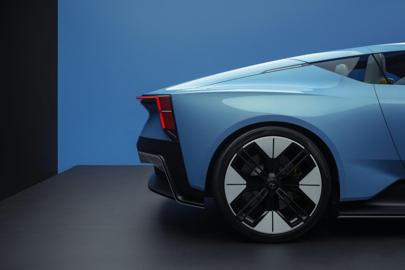 Polestar 6