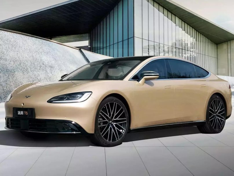 Китайский представительский седан