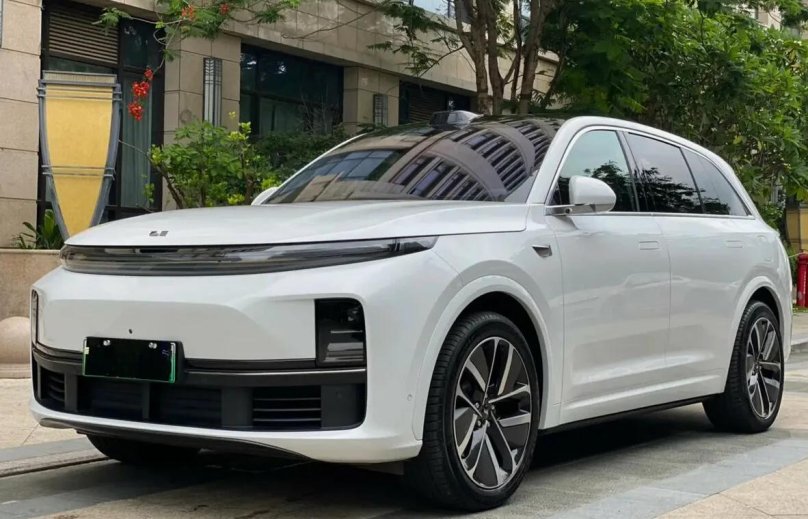 Автомобиль Lixiang l7