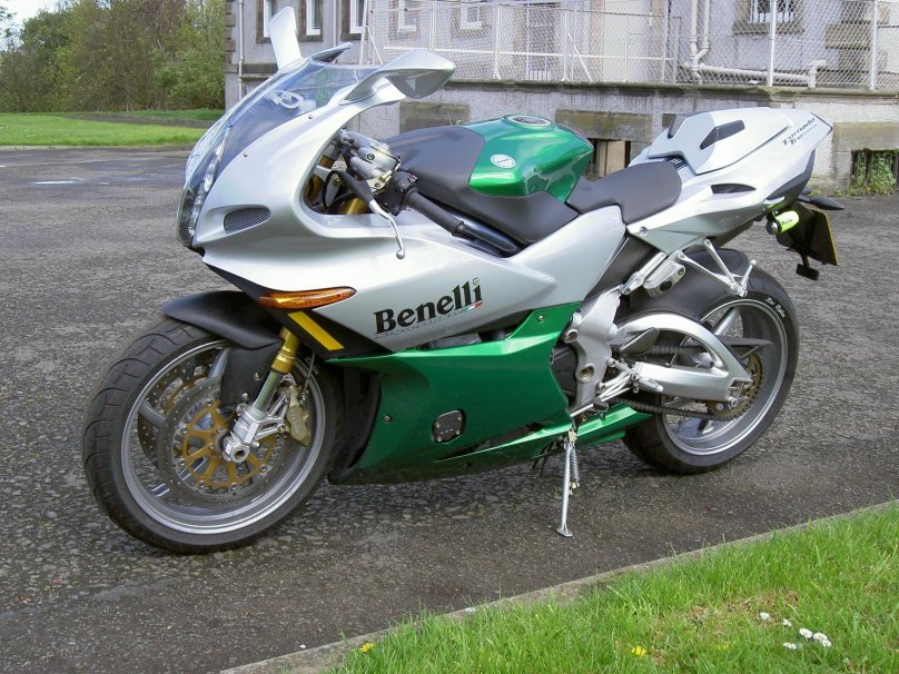 Benelli Tornado 900