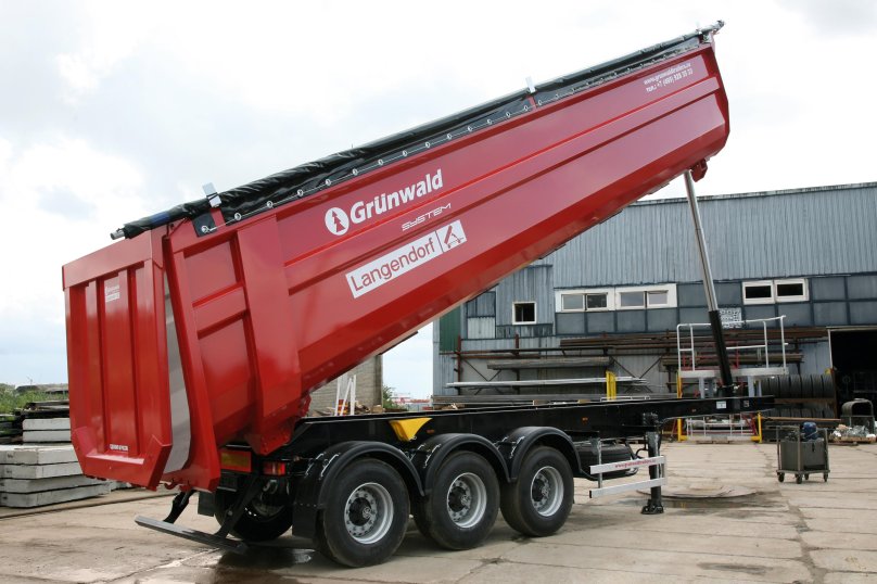 Самосвальный полуприцеп Грюнвальд