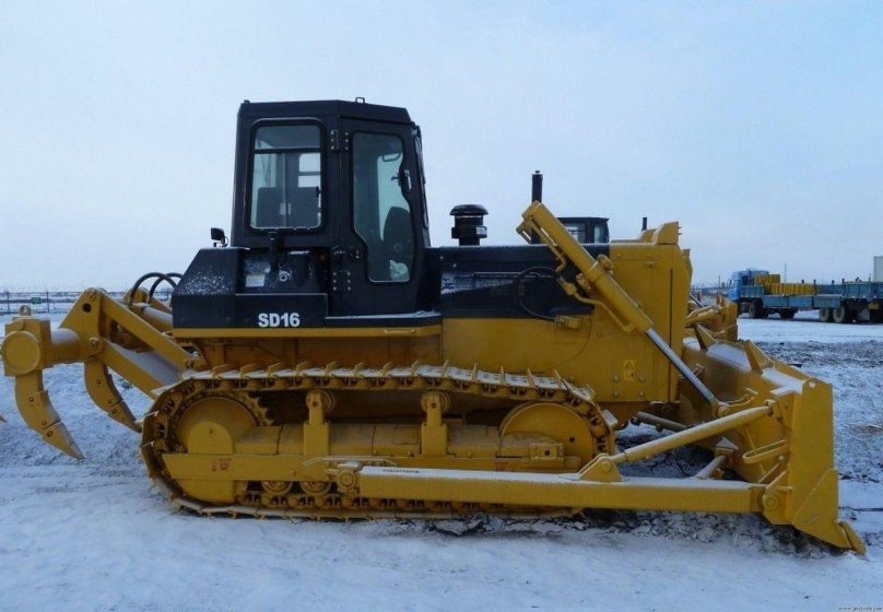 Бульдозер гусеничный Shantui sd16