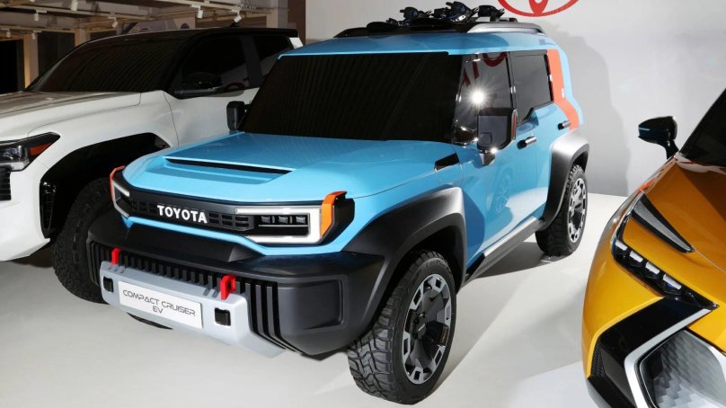 Тойота FJ Cruiser 2023
