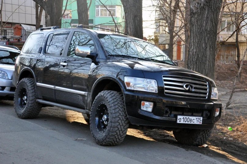 Инфинити qx56 оффроуд
