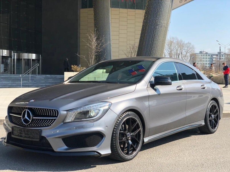 Мерседес Бенц CLA 200