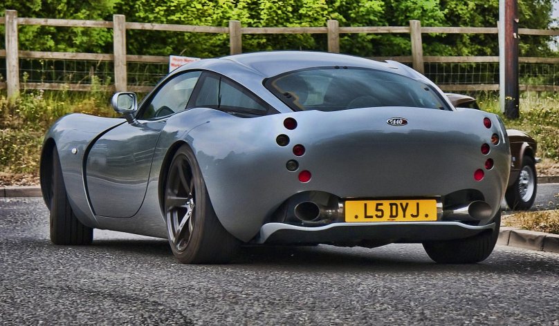 TVR 440