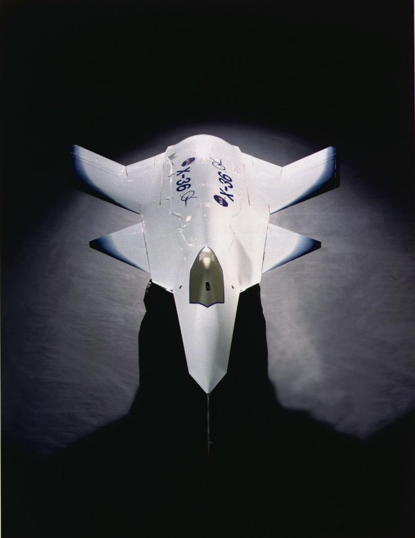 MCDONNELL Douglas x-36