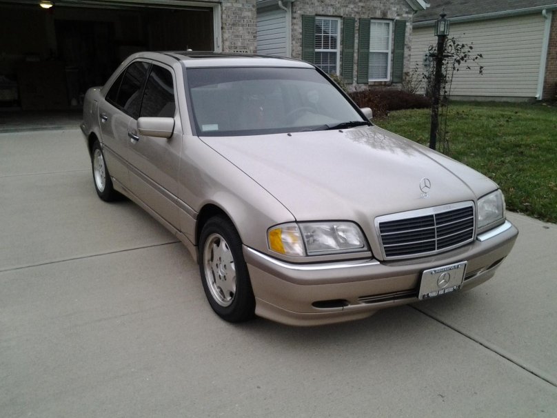 Mercedes-Benz c-class 2000