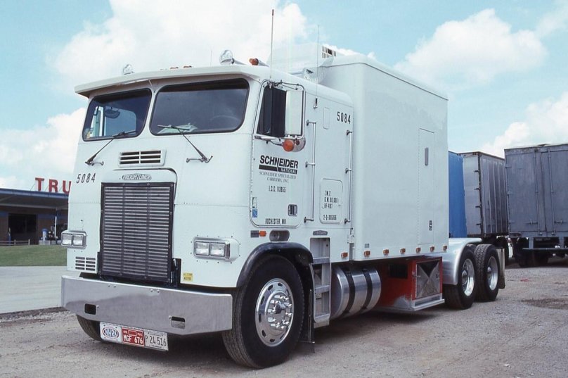 ФЛБ freightliner