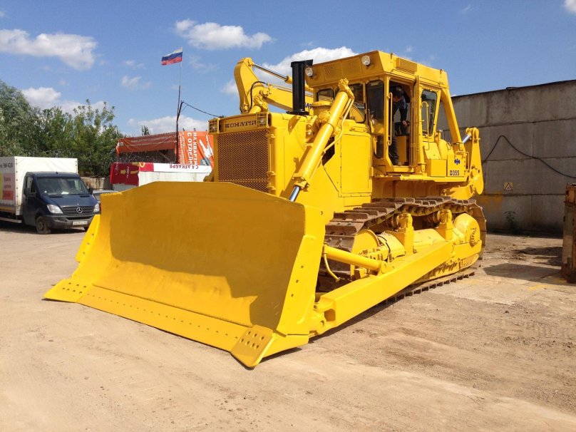 Бульдозер Komatsu d355a