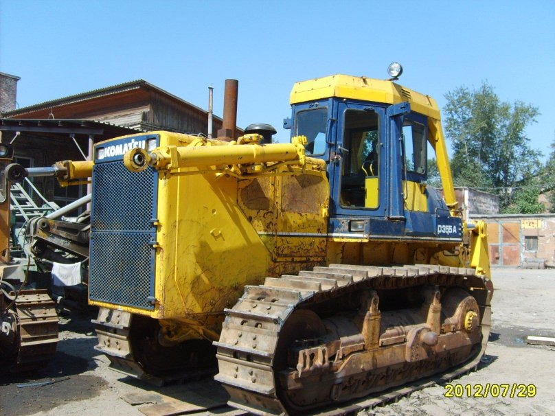 Komatsu d355a-3