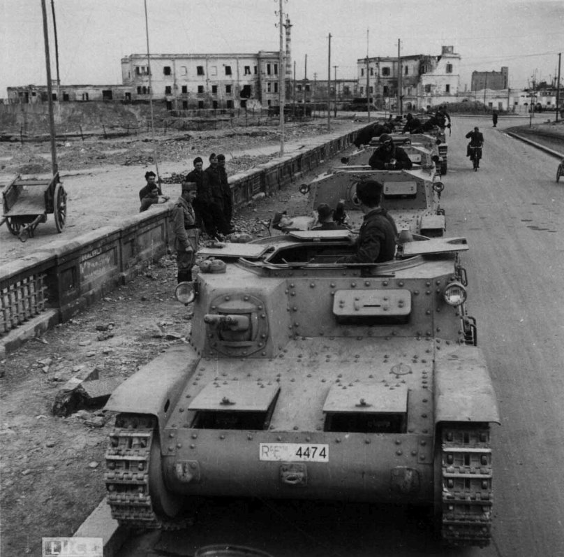 Итальянский танк м13