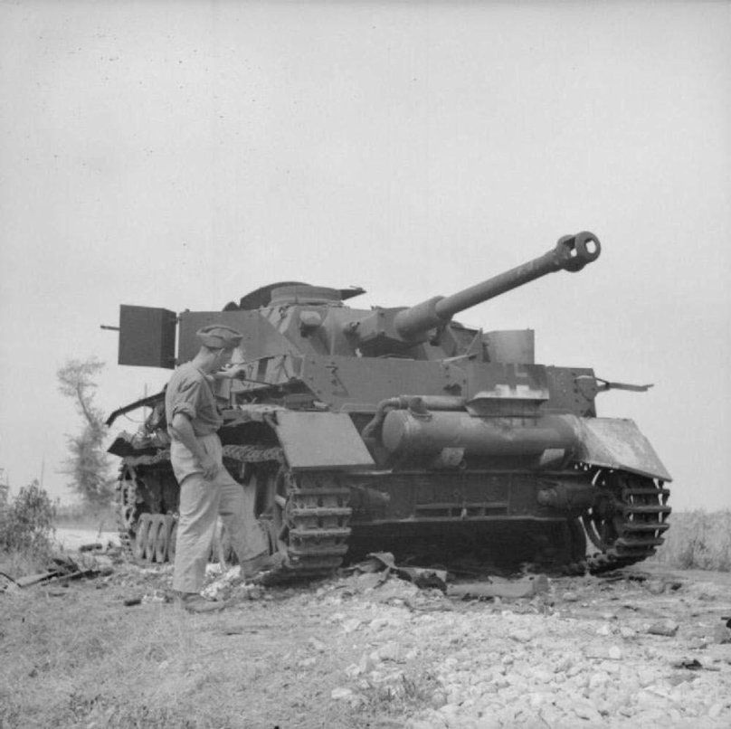 Танк PZ-IV 1943