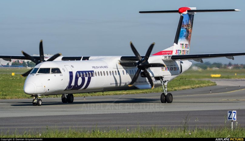 De Havilland DHC 8-400