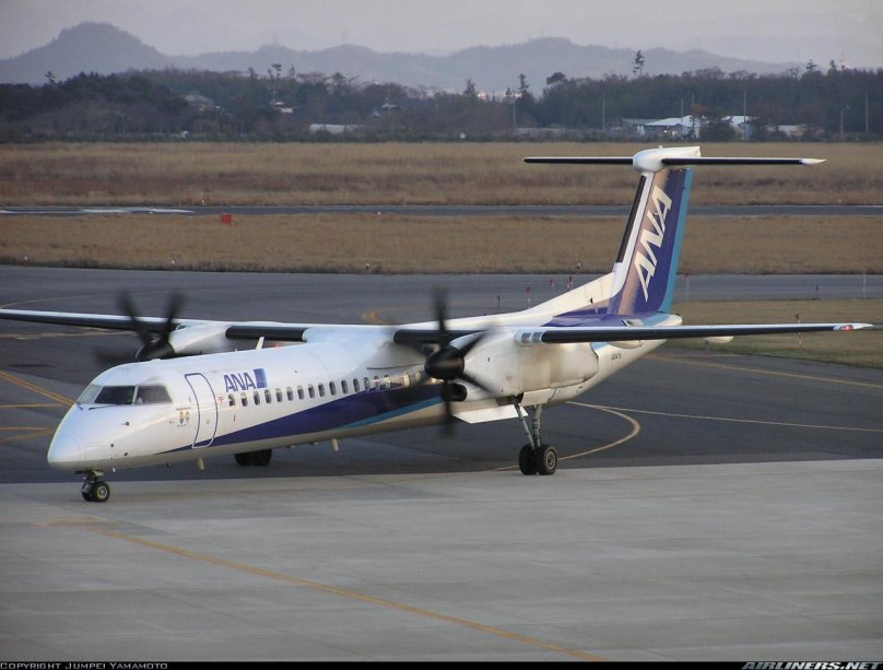 DHC 8-q400
