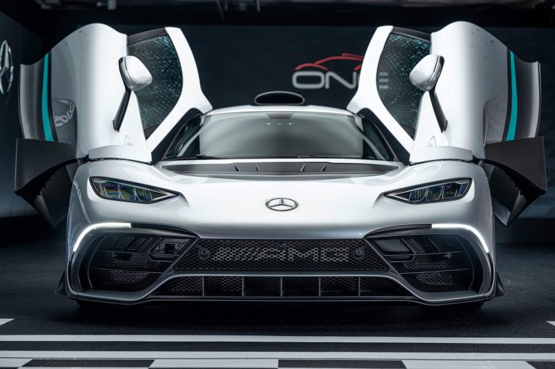 Мерседес AMG Project one 2022