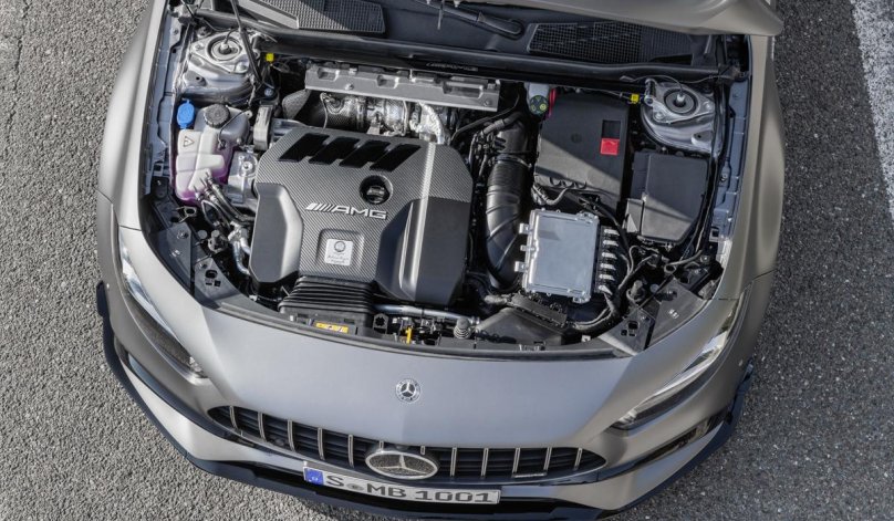 A45s AMG под капотом