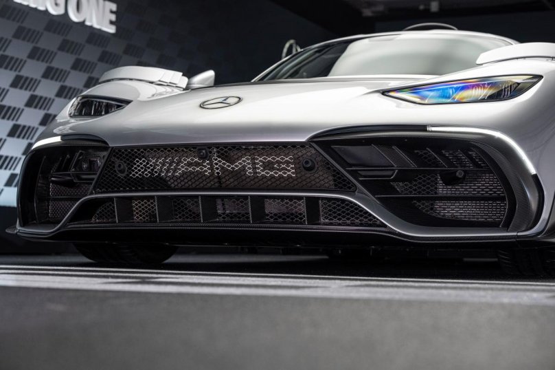Гиперкар Mercedes-AMG one