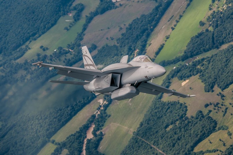 Ф-18 супер Хорнет