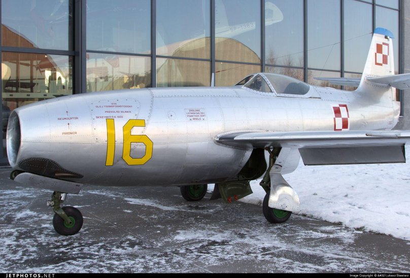 Як-23 истребитель