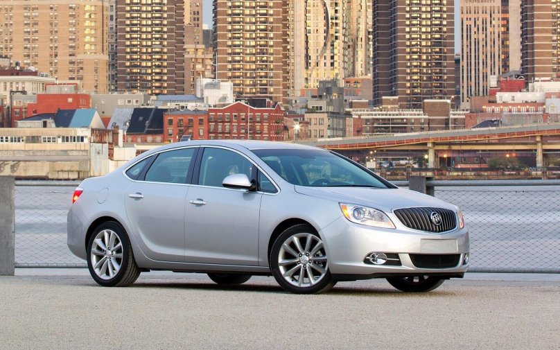 Бьюик Верано 2010