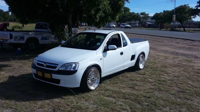 Opel Corsa Pickup/Utility