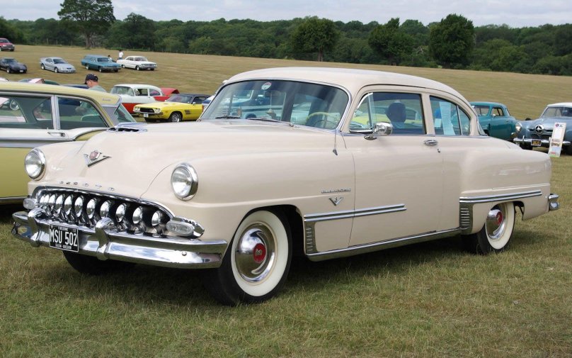 DESOTO Firedome 1952