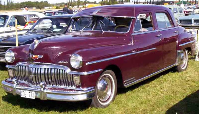 DESOTO/Custom седан 1952