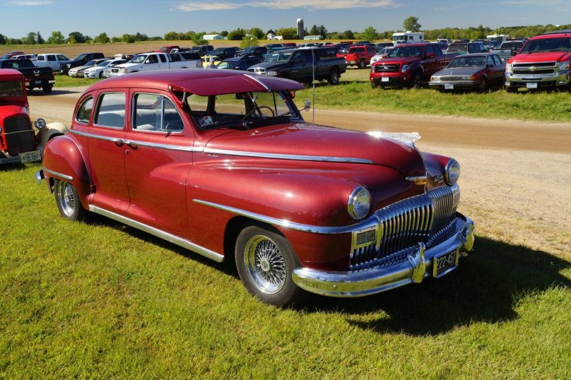 DESOTO 1946