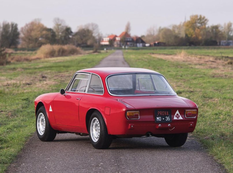 Alfa Romeo Giulia gt 1965