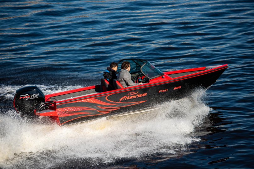 Катер NORTHSILVER 585