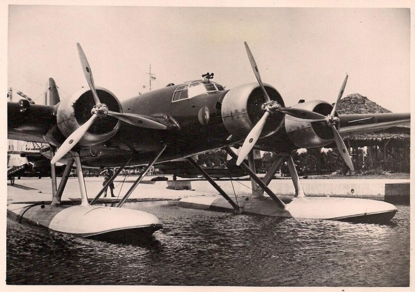 Cant z-506 b "Airone"