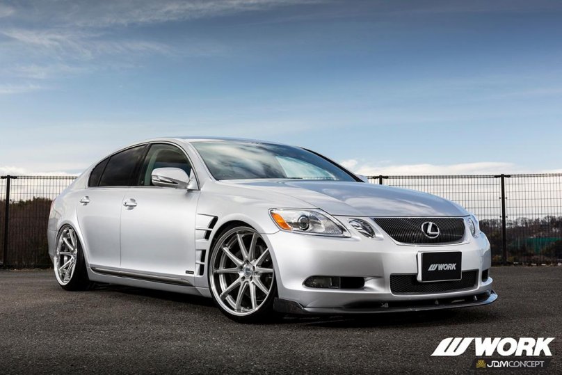 Лексус gs300 r19