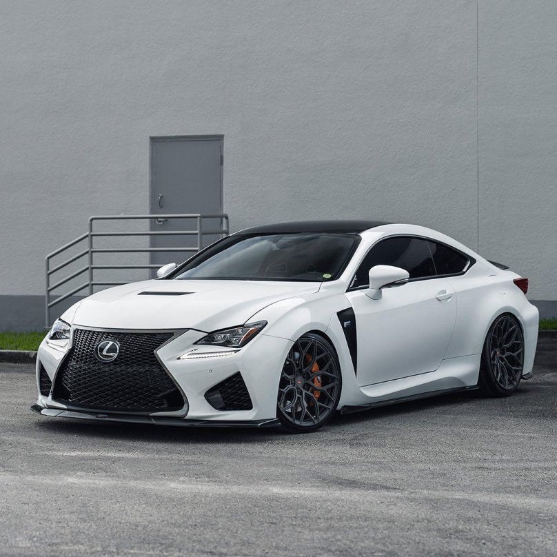 Lexus RCF