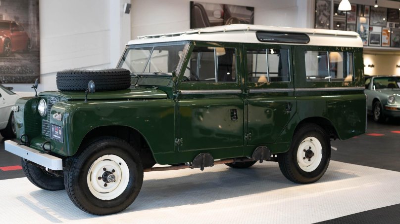 Land Rover 109