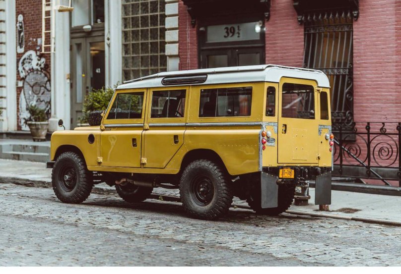 Land Rover Series 109