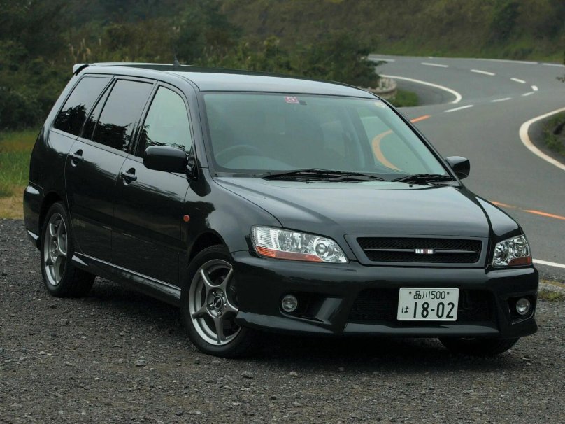 Mitsubishi Lancer Cedia 2000