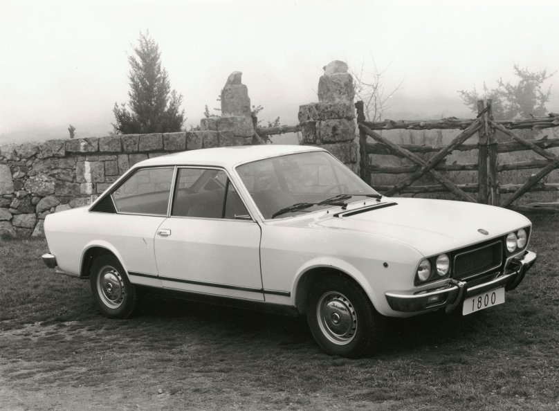 Seat 124 Coupe