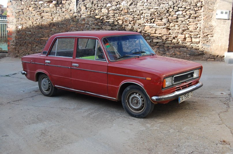 Seat 124 Sport Coupe