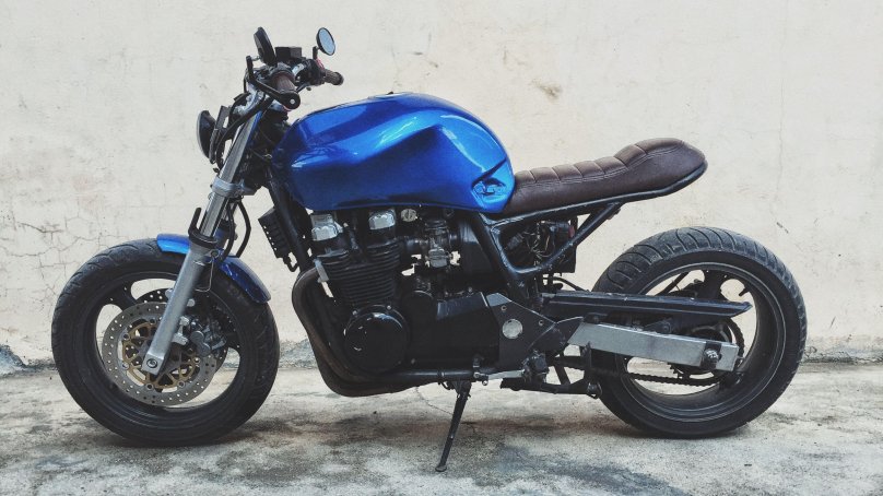 Kawasaki ZR 750 Cafe Racer