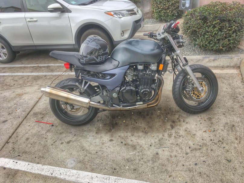 Kawasaki zr7 Cafe Racer