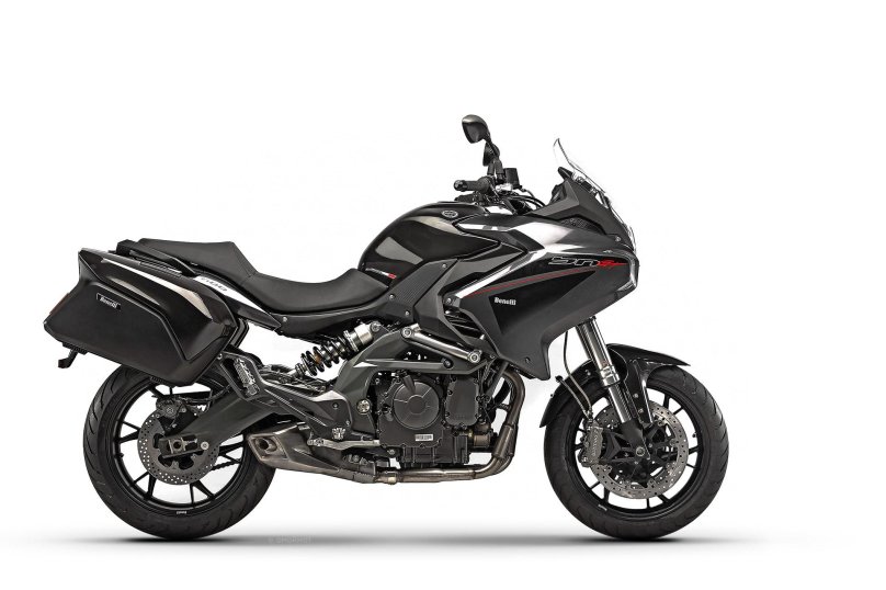 Стелс Бенелли 600 gt