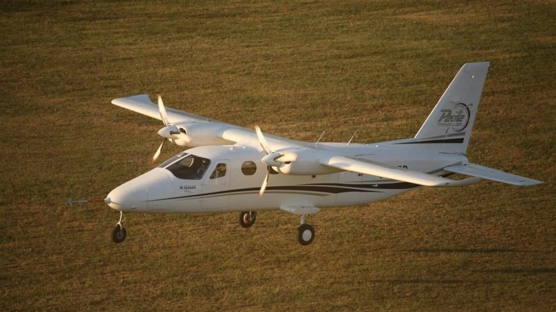 Tecnam p2012 traveller